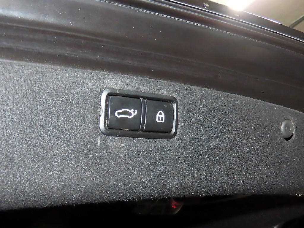 제네시스 G80 3.3 T AWD 스포츠 이미지 17