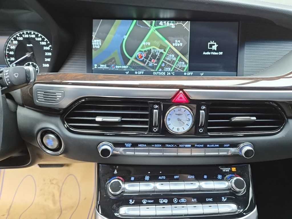 제네시스 EQ900 3.3 T-GDI AWD 프리미엄 럭셔리 이미지 12