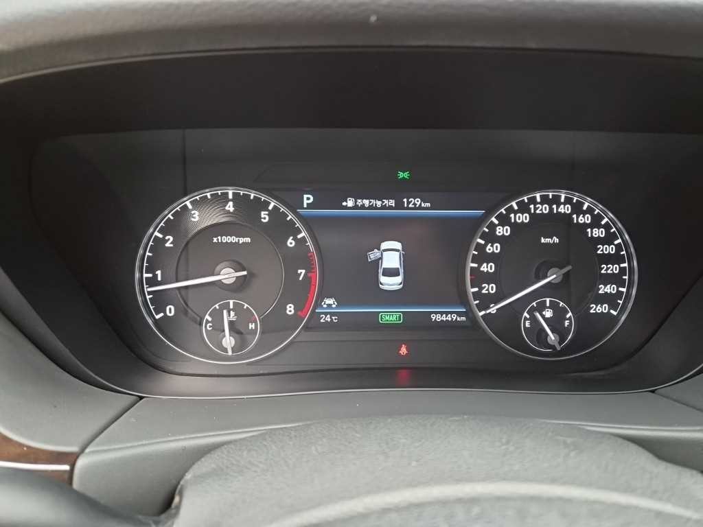제네시스 EQ900 3.3 T-GDI AWD 프리미엄 럭셔리 이미지 8