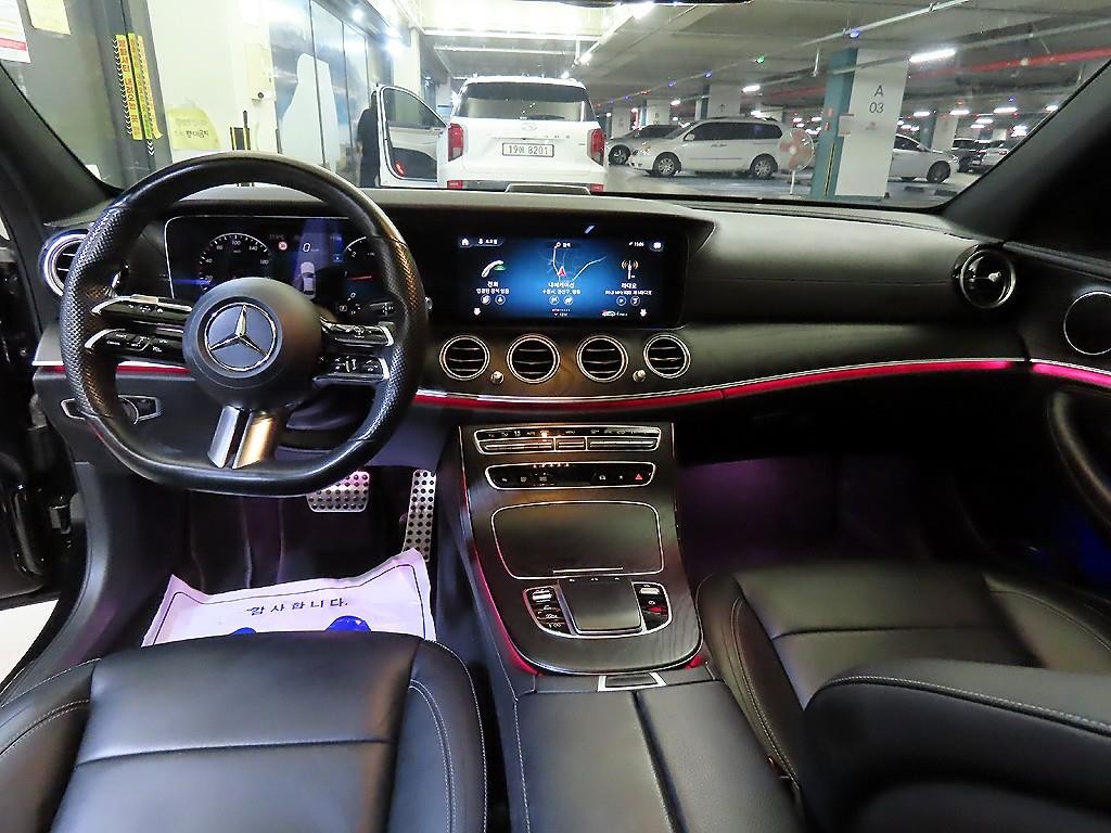 벤츠 E 클래스 E-클래스 W213 E220d 4MATIC AMG라인 이미지 10