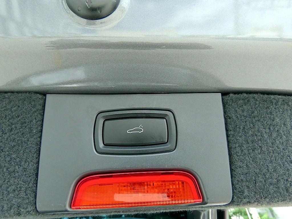 포르쉐 카이엔 뉴 카이엔 3.6 VR6 이미지 16