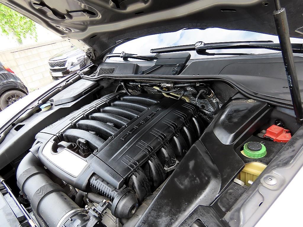 포르쉐 카이엔 뉴 카이엔 3.6 VR6 이미지 19