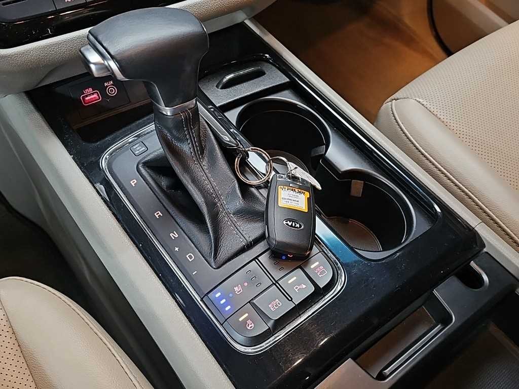 기아 카니발 올 뉴 카니발 디젤 9인승 프레스티지 이미지 8
