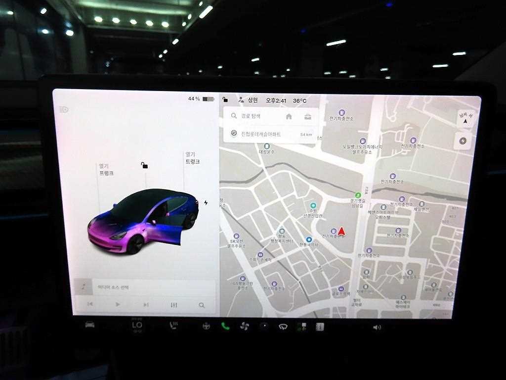 테슬라 모델 3 롱 레인지 이미지 13