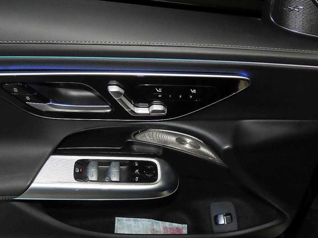 벤츠 E 클래스 E-클래스 W214 E300 4MATIC 익스클루시브 이미지 13
