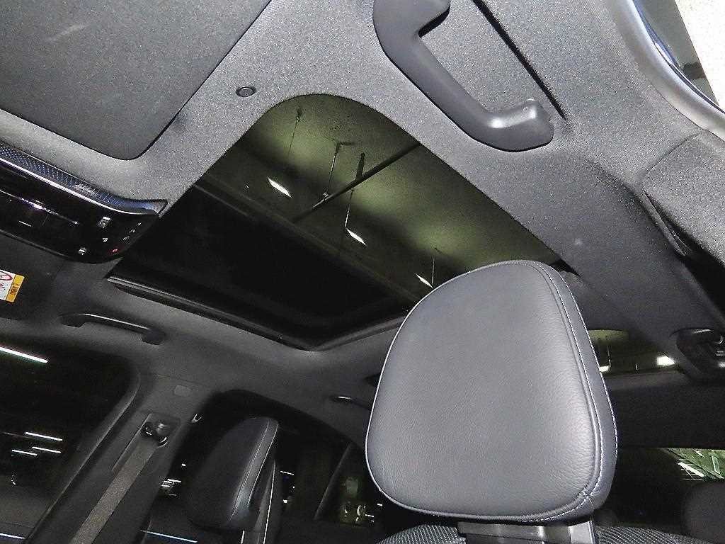 벤츠 E 클래스 E-클래스 W214 E300 4MATIC 익스클루시브 이미지 17