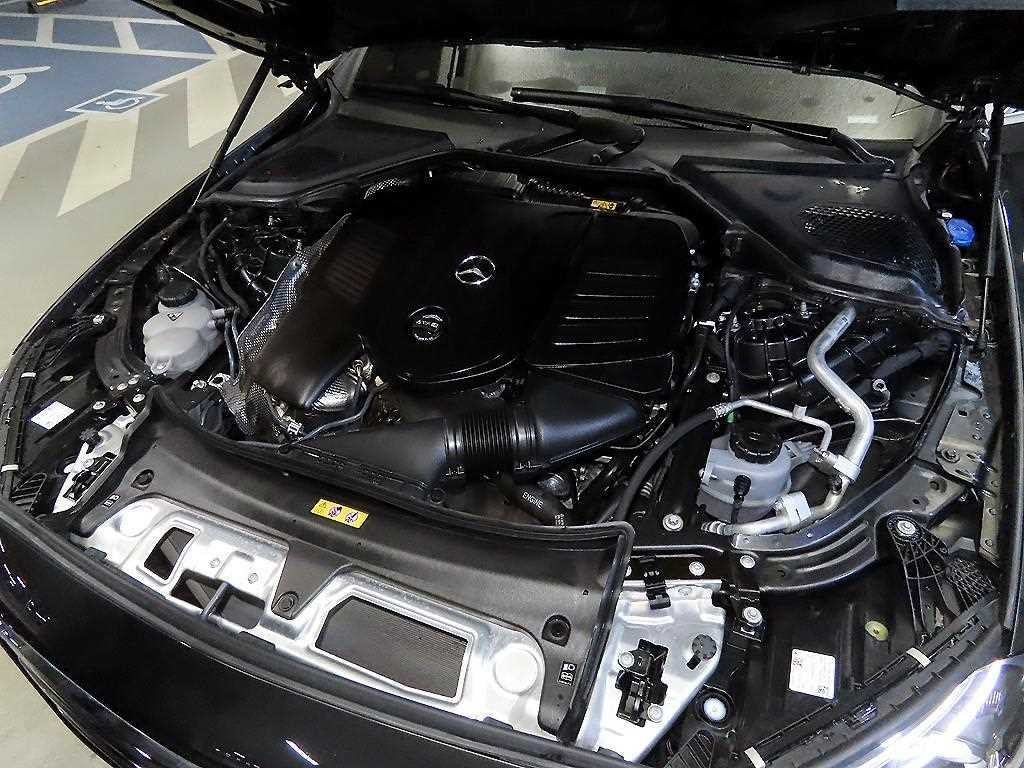 벤츠 E 클래스 E-클래스 W214 E300 4MATIC 익스클루시브 이미지 19