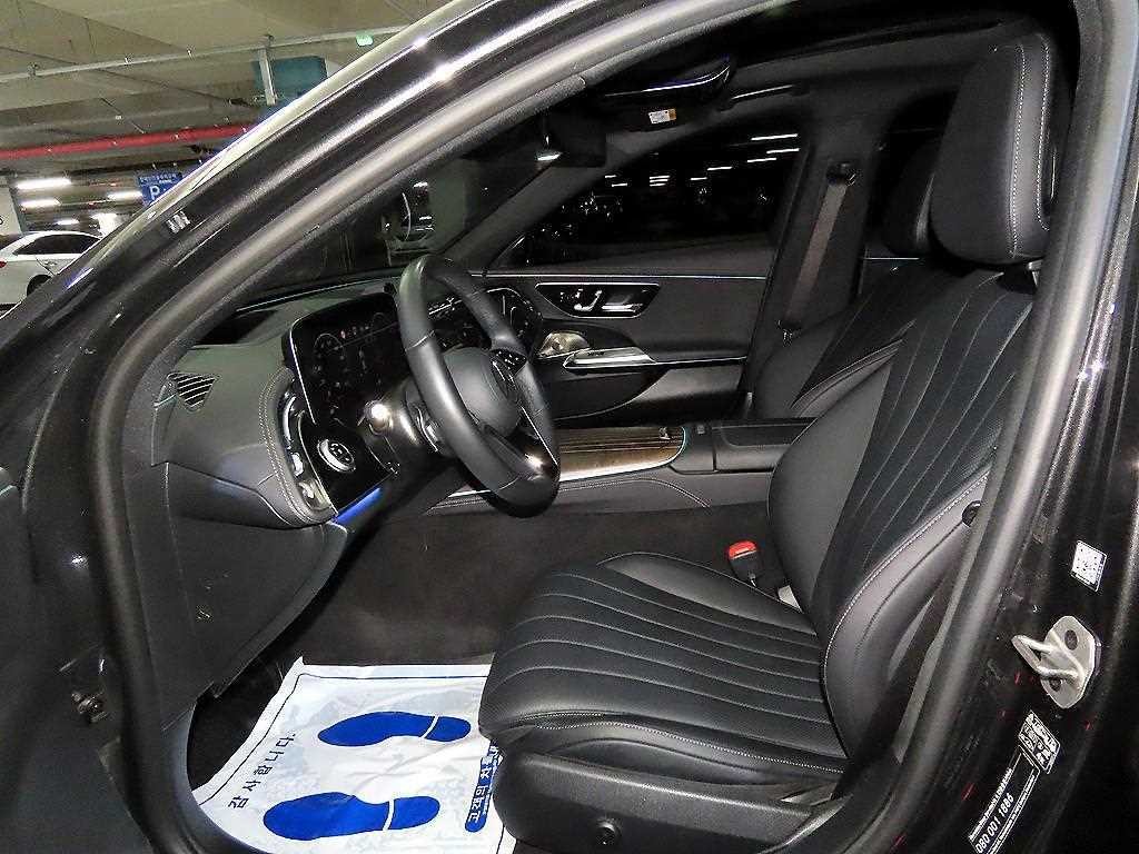 벤츠 E 클래스 E-클래스 W214 E300 4MATIC 익스클루시브 이미지 6
