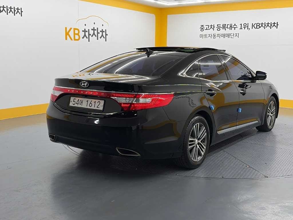 현대 그랜저 그랜저 HG HG240 MODERN 컬렉션 이미지 4