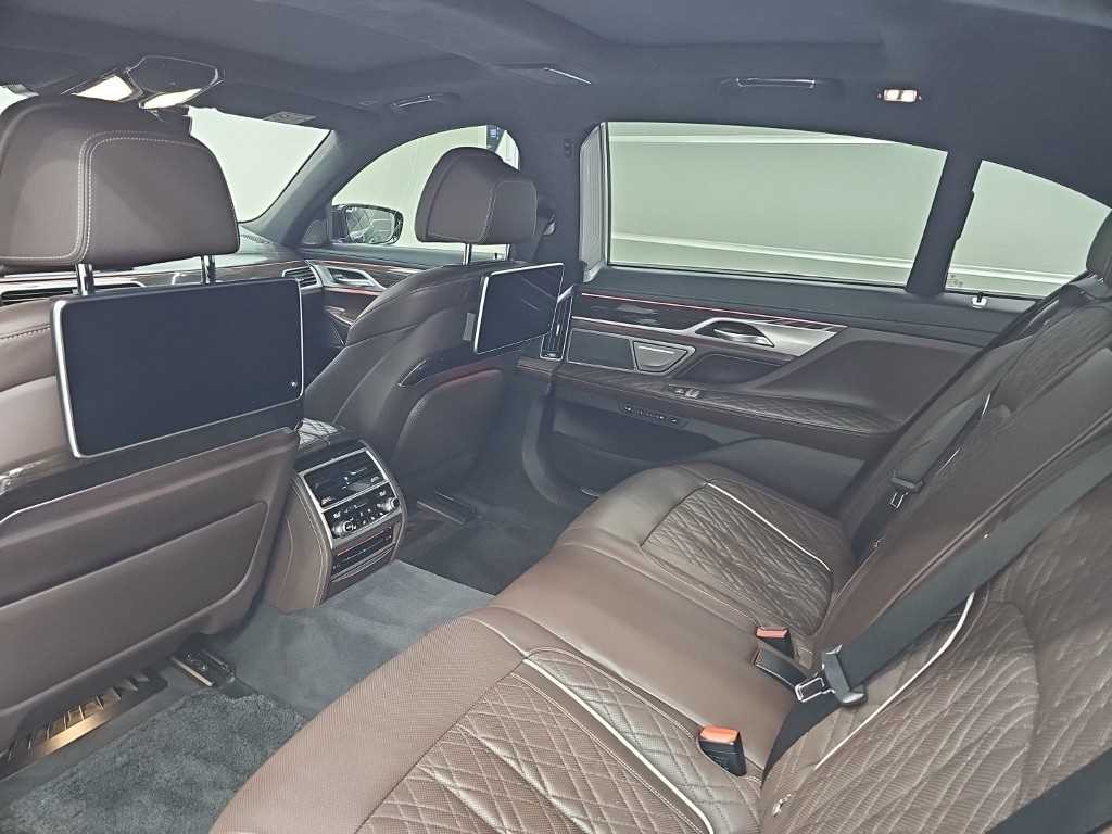 BMW 7시리즈 7시리즈 (G11) 730Ld xDrive 디자인 퓨어 엑설런스 이미지 14