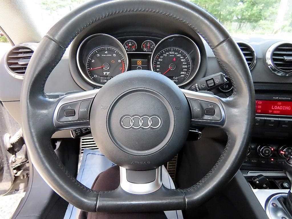 아우디 TT 뉴TT 2.0 TFSI 쿠페 이미지 8