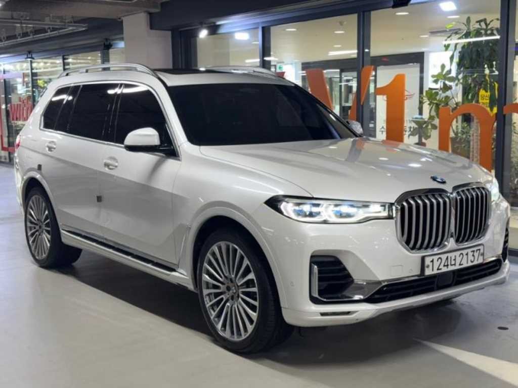 BMW X7 X7 (G07) xDrive 30d 디자인 퓨어 엑셀런스 7인승 이미지 2