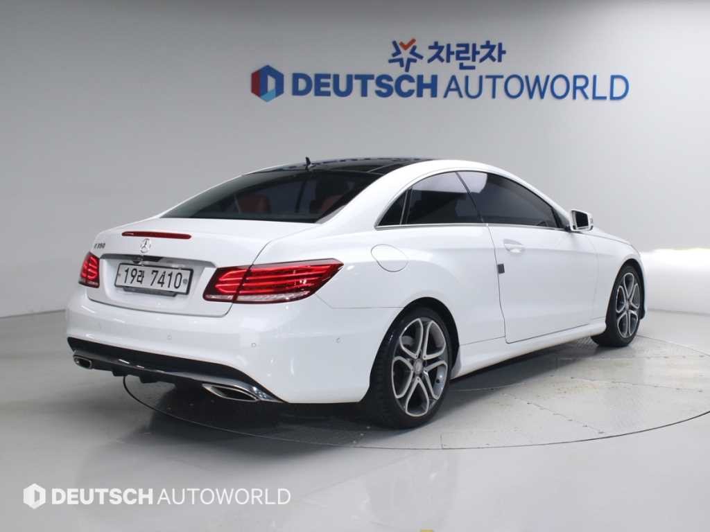 벤츠 E 클래스 E-클래스 W212 E350 쿠페 이미지 2