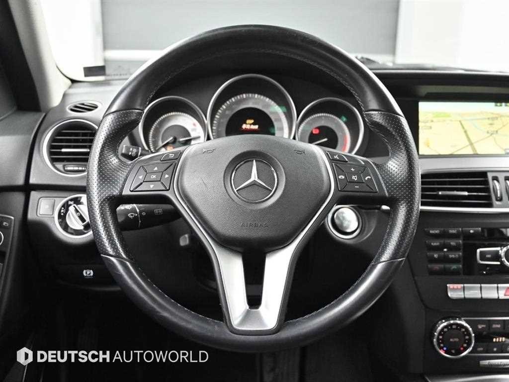 벤츠 C 클래스 C클래스 W204 C200 CGI 아방가르드 이미지 13