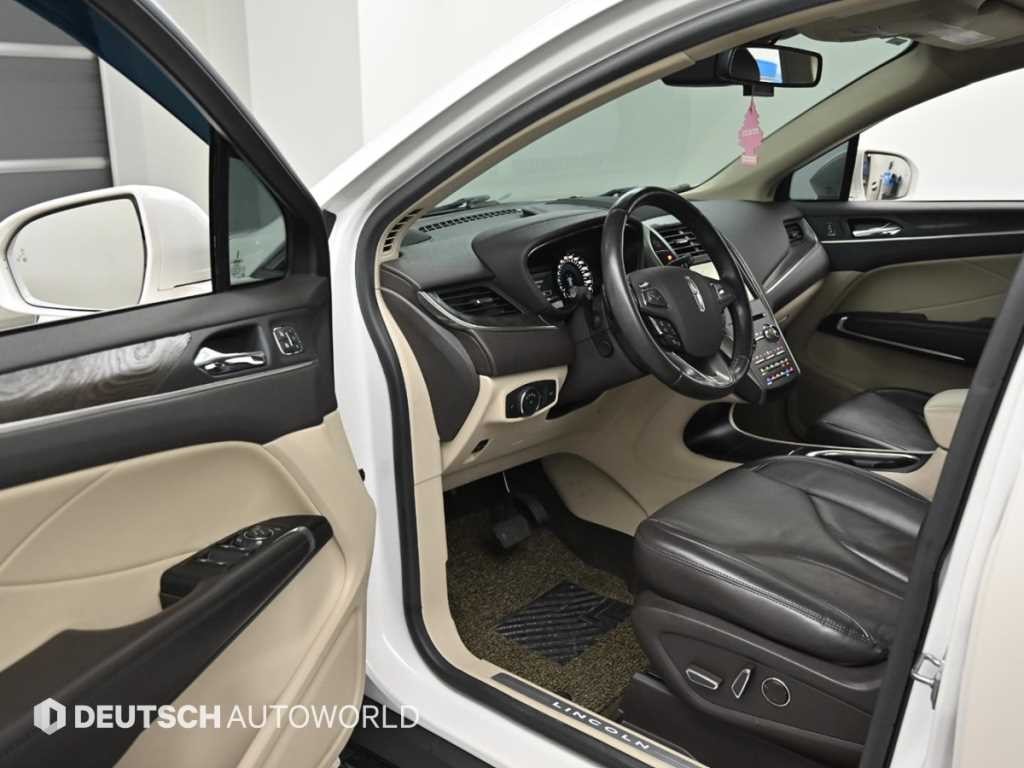 링컨 MKC 2.0 AWD 이미지 11