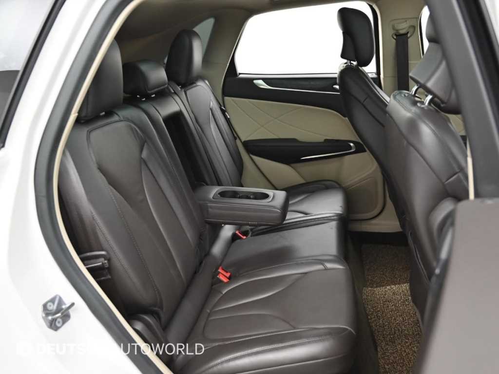 링컨 MKC 2.0 AWD 이미지 12