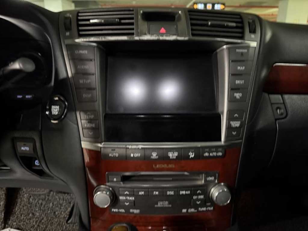 렉서스 LS LS460 슈프림 이미지 13