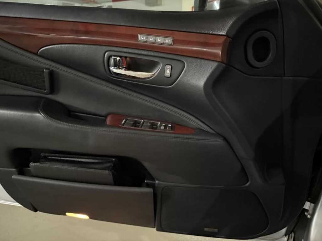 렉서스 LS LS460 슈프림 이미지 17