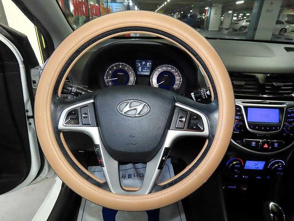현대 엑센트 엑센트신형 1.4VVT 프리미엄 이미지 8