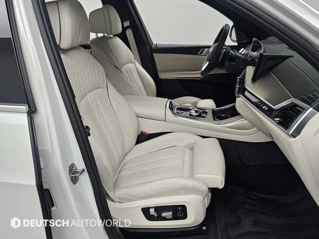 BMW X7 X7 (G07) xDrive 40d 디자인 퓨어 엑셀런스 7인승 이미지 10