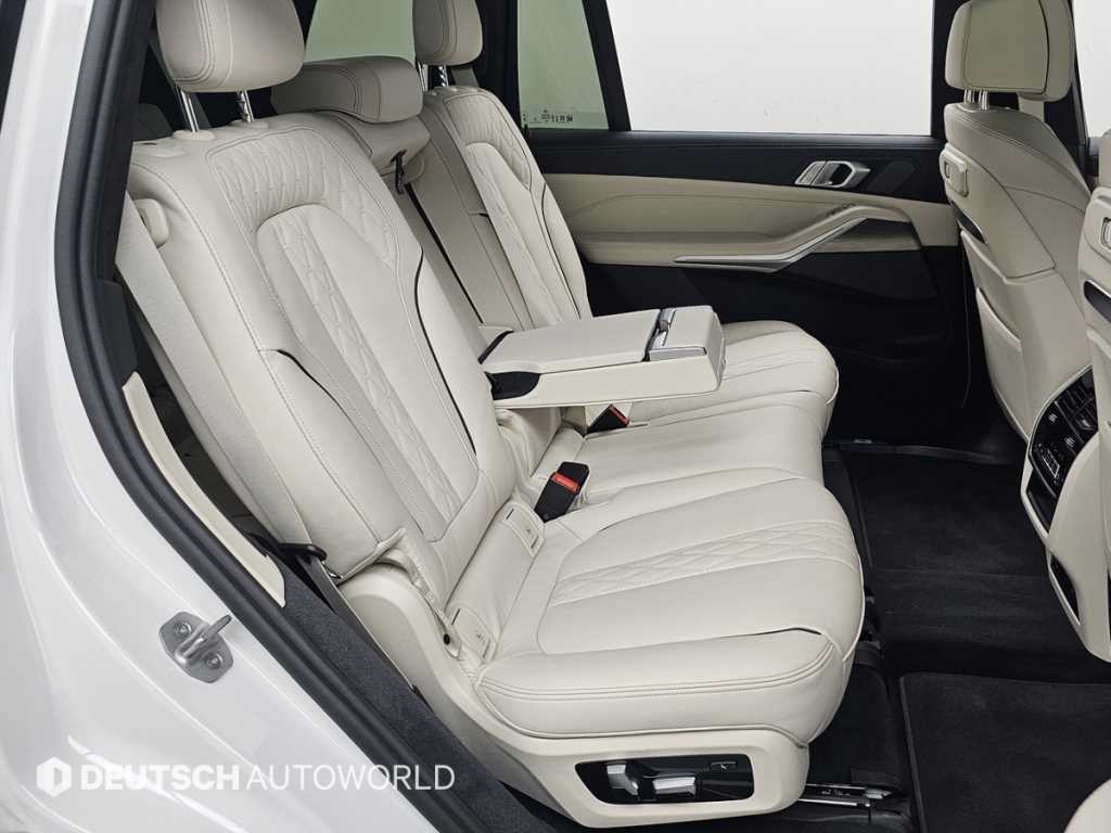 BMW X7 X7 (G07) xDrive 40d 디자인 퓨어 엑셀런스 7인승 이미지 12