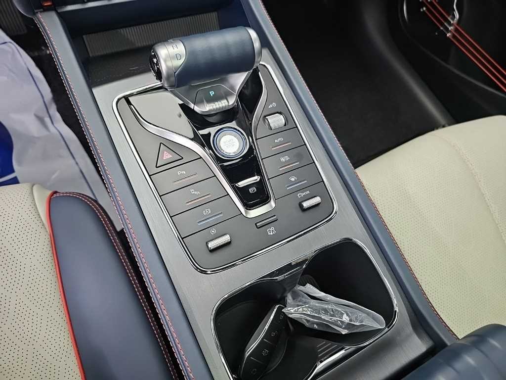 BYD 아토3 플러스 이미지 8