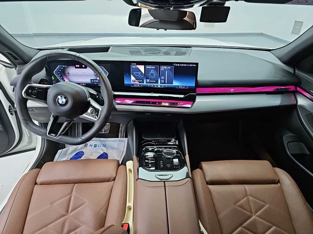 BMW 5시리즈 5시리즈 (G60) 530i xDrive M 스포츠 이미지 7