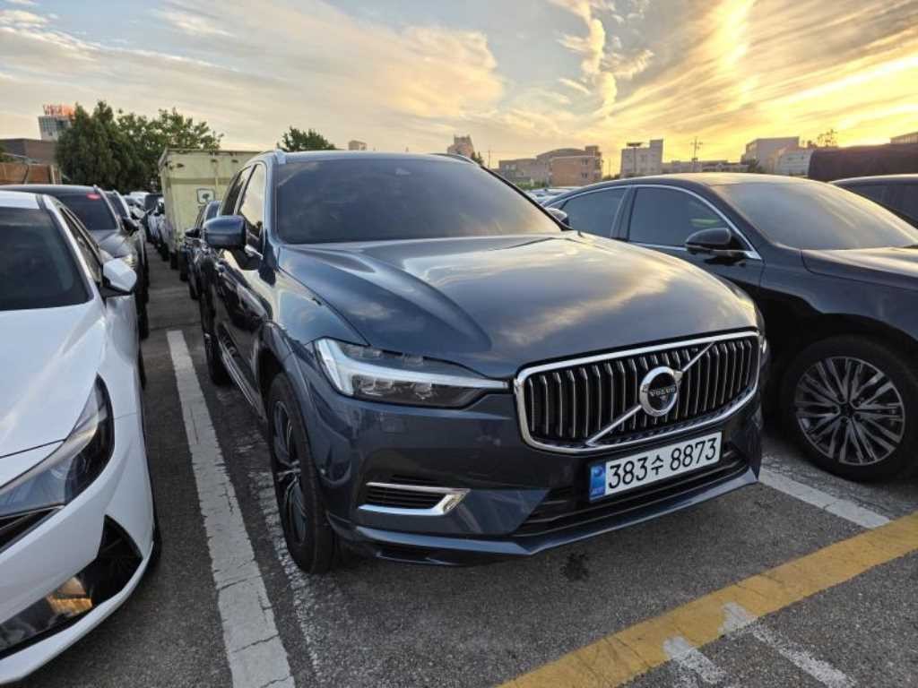 볼보 XC60 XC60(2세대) T8 AWD 인스크립션 이미지 3