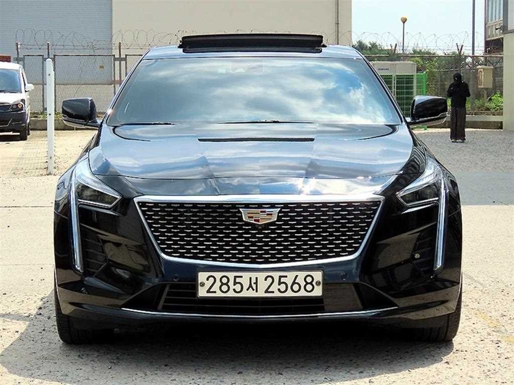 캐딜락 CT6 3.6 플래티넘 AWD 이미지 1