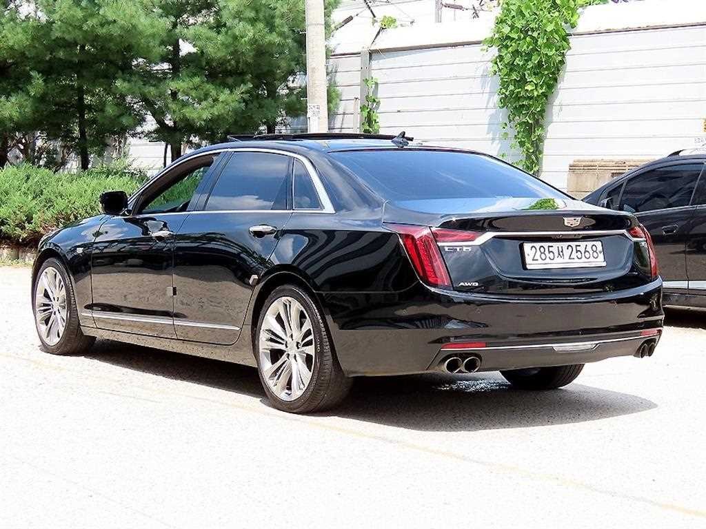 캐딜락 CT6 3.6 플래티넘 AWD 이미지 3