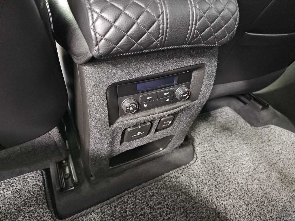 쉐보레 트래버스 3.6 AWD 레드라인 이미지 13