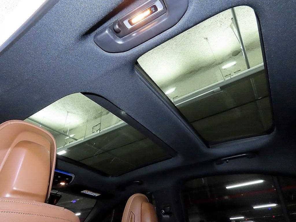 벤츠 E 클래스 E-클래스 W214 E300 4MATIC AMG Line 이미지 17