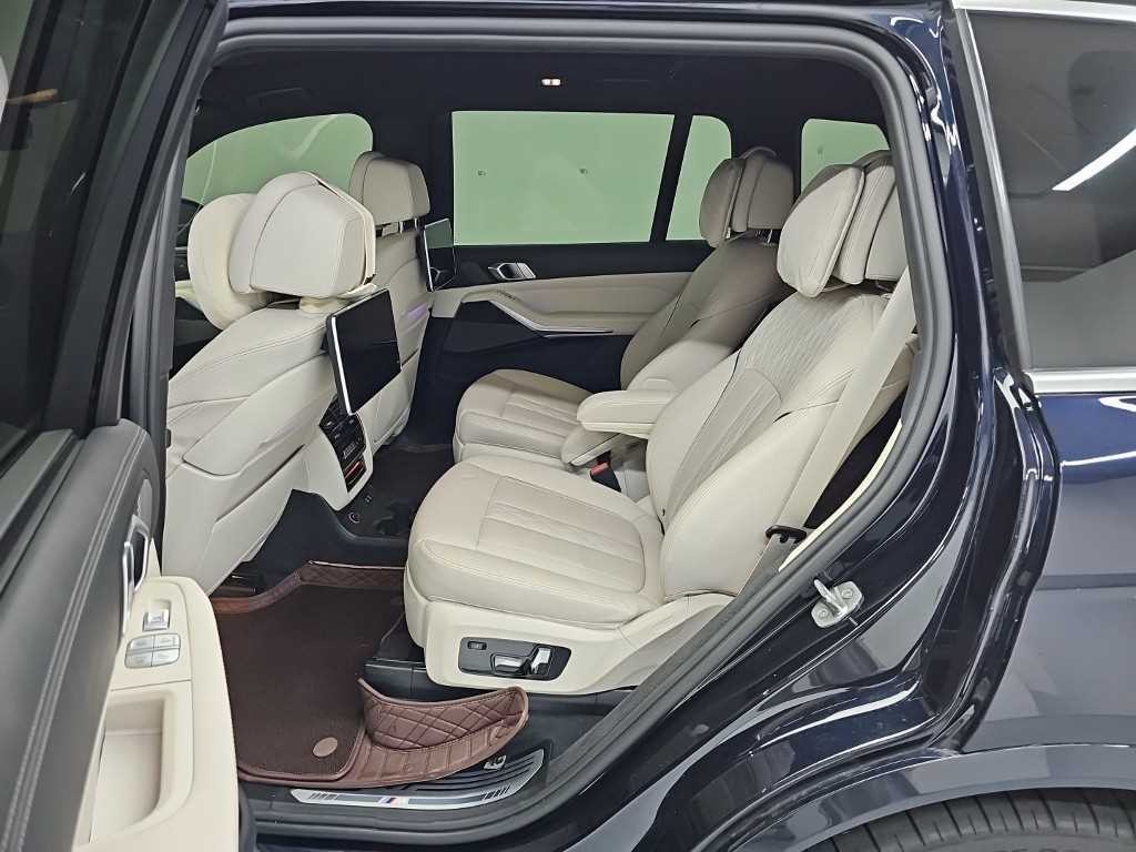 BMW X7 X7 (G07) xDrive 40d M 스포츠 이미지 12
