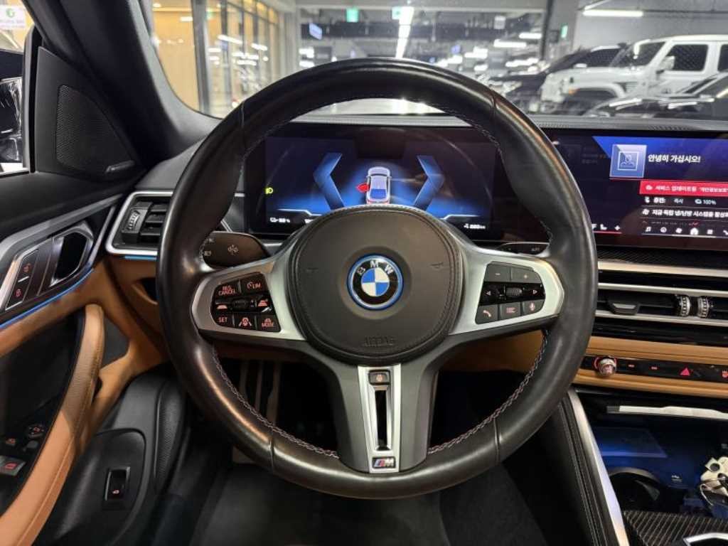 BMW i4 M50 프로 이미지 9