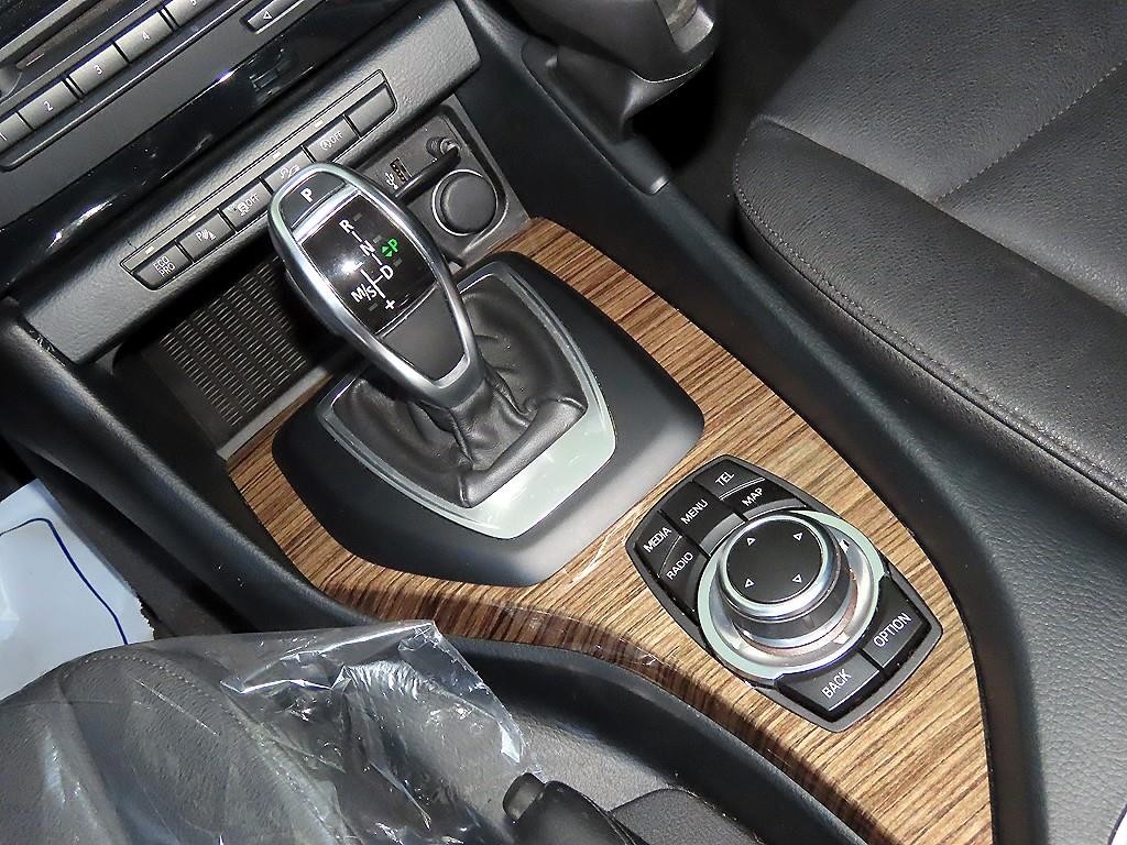 BMW X1 X1 (E84) xDrive 18d 4WD 이미지 12