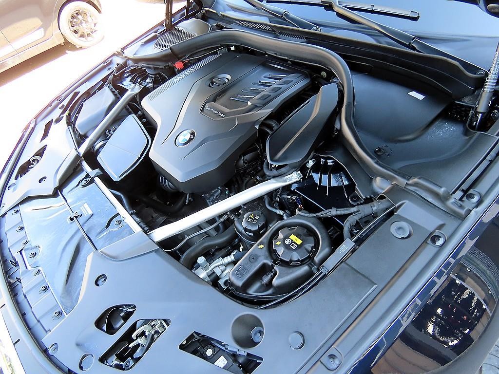 BMW 5시리즈 5시리즈 (G30) 530i M 스포츠 이미지 19