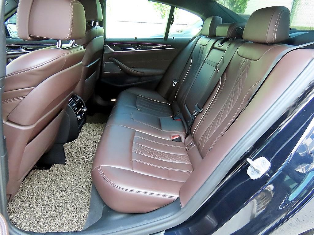 BMW 5시리즈 5시리즈 (G30) 530i M 스포츠 이미지 6