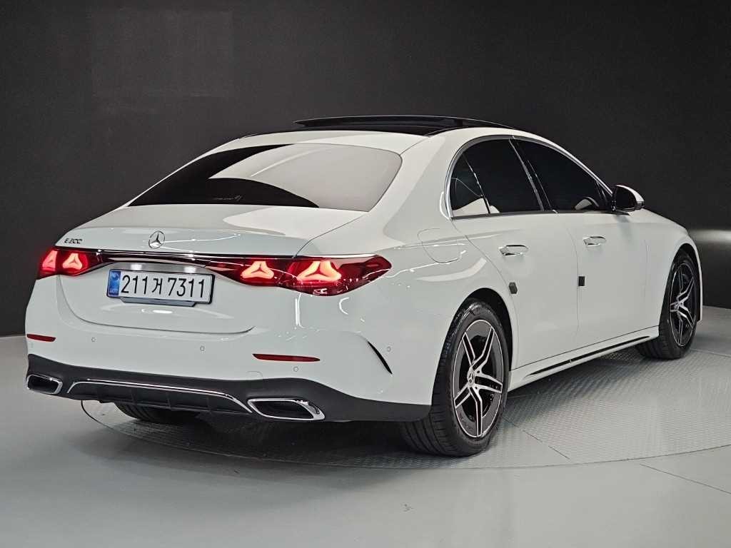 벤츠 E 클래스 E-클래스 W214 E200 AMG 라인 이미지 4