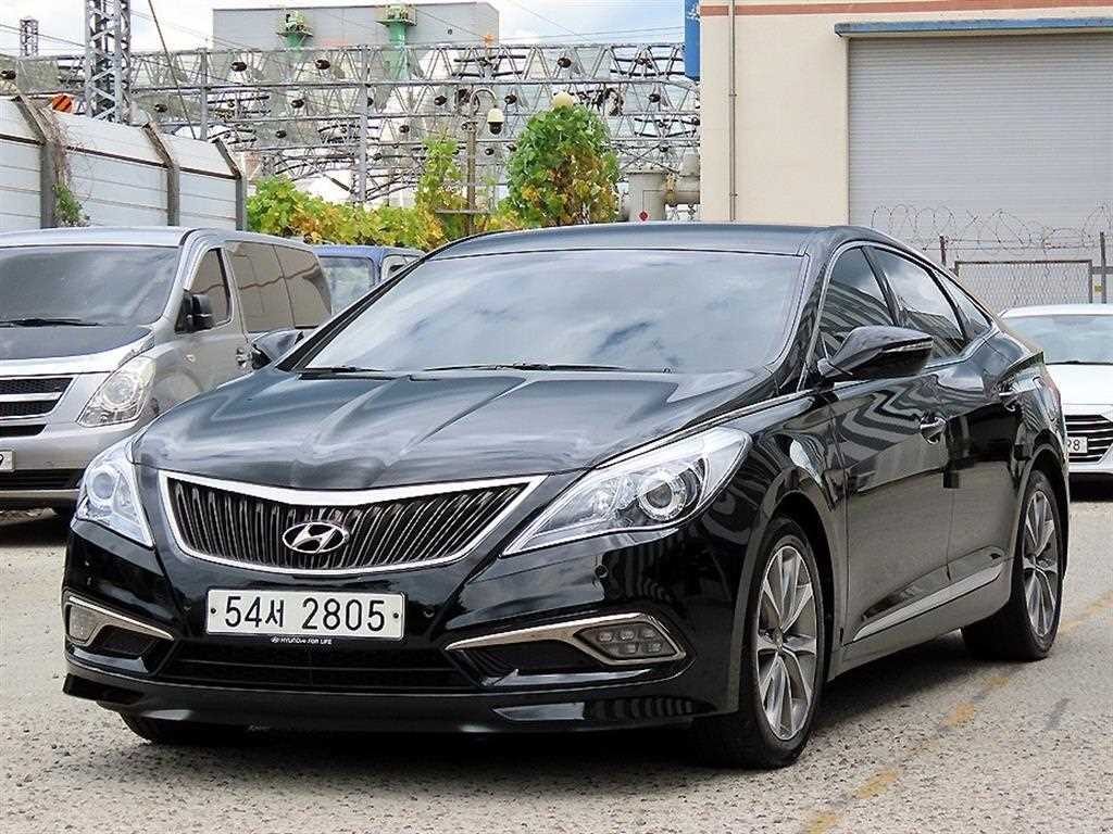 현대 그랜저 그랜저 HG HG220 PREMIUM 컬렉션 이미지 2