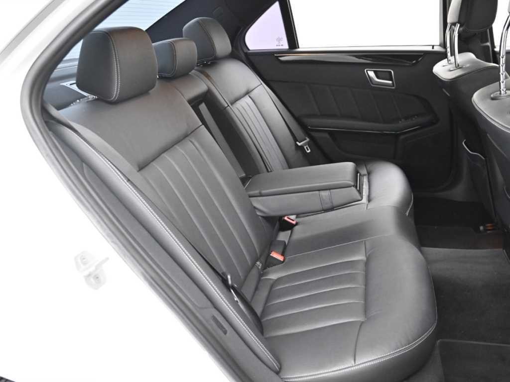 벤츠 E 클래스 E-클래스 W212 E220 블루텍 아방가르드 이미지 12