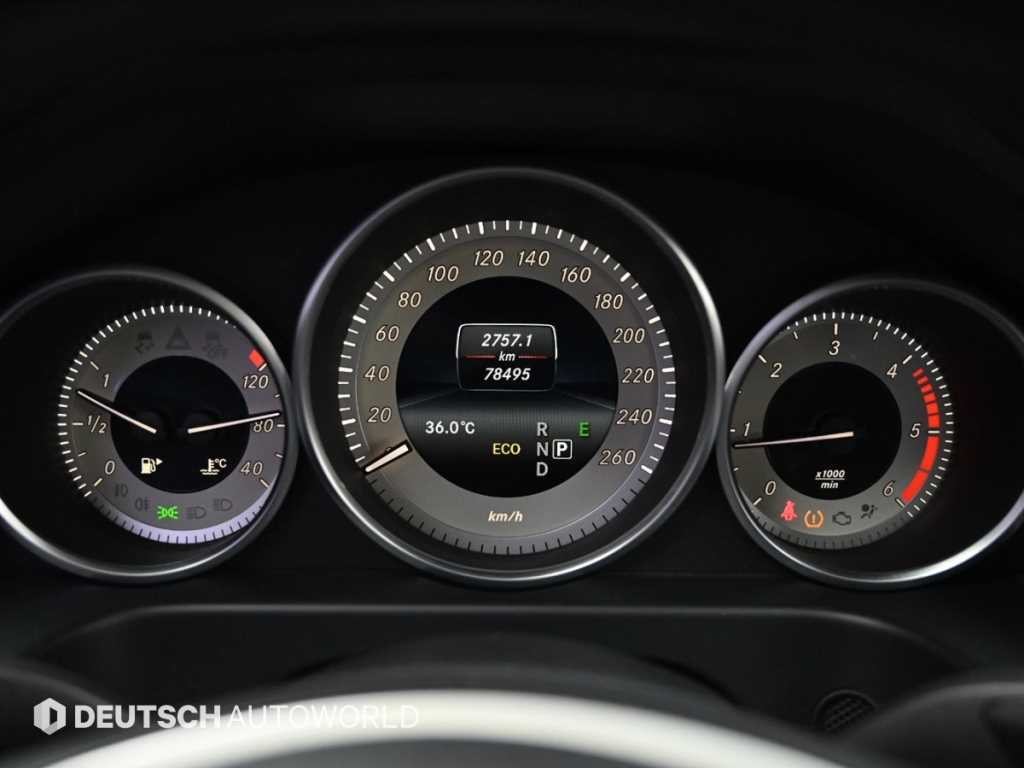 벤츠 E 클래스 E-클래스 W212 E220 블루텍 아방가르드 이미지 8