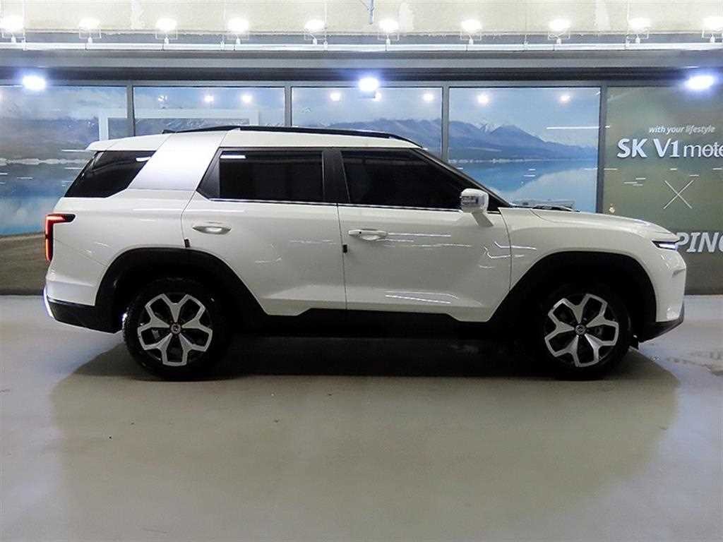 KG모빌리티(쌍용) 토레스 1.5 GDI-T 2WD T5 이미지 3