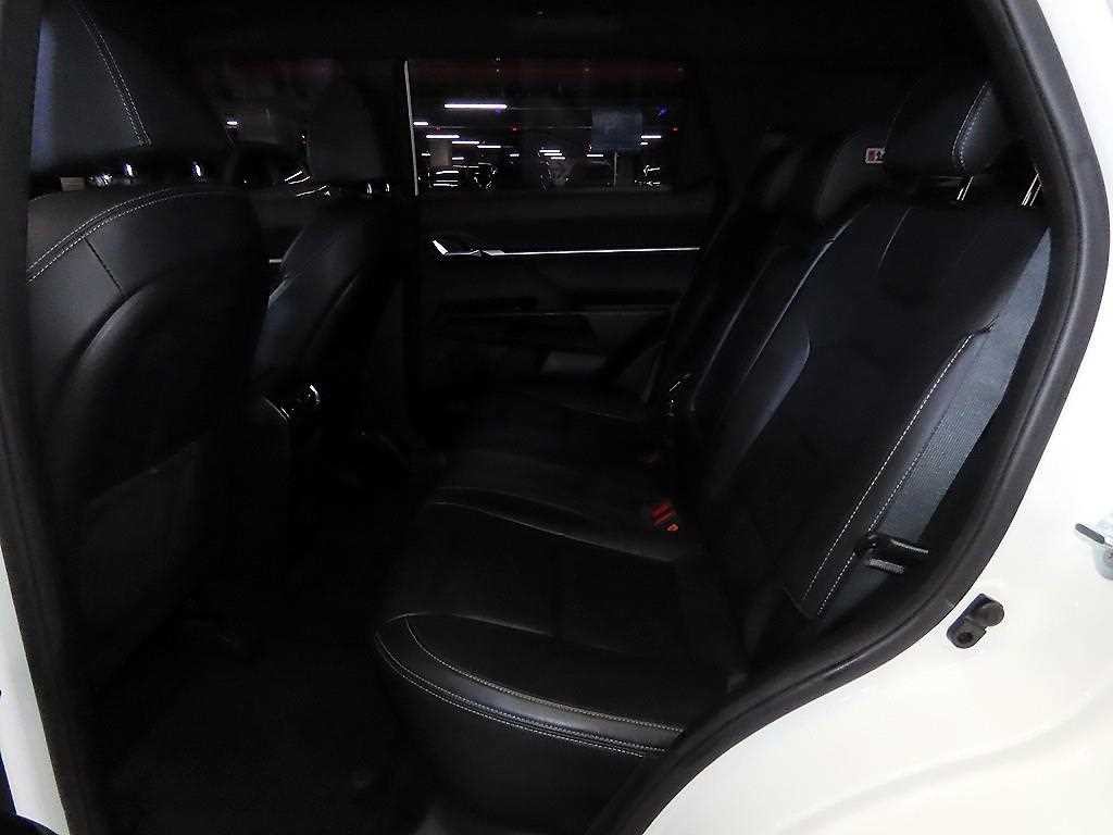 KG모빌리티(쌍용) 토레스 1.5 GDI-T 2WD T5 이미지 7