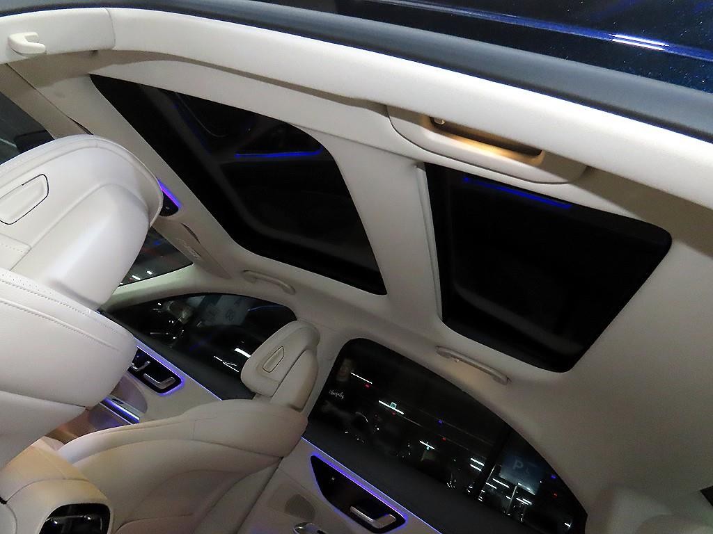 벤츠 E 클래스 E-클래스 W214 E220d 4MATIC 이미지 16
