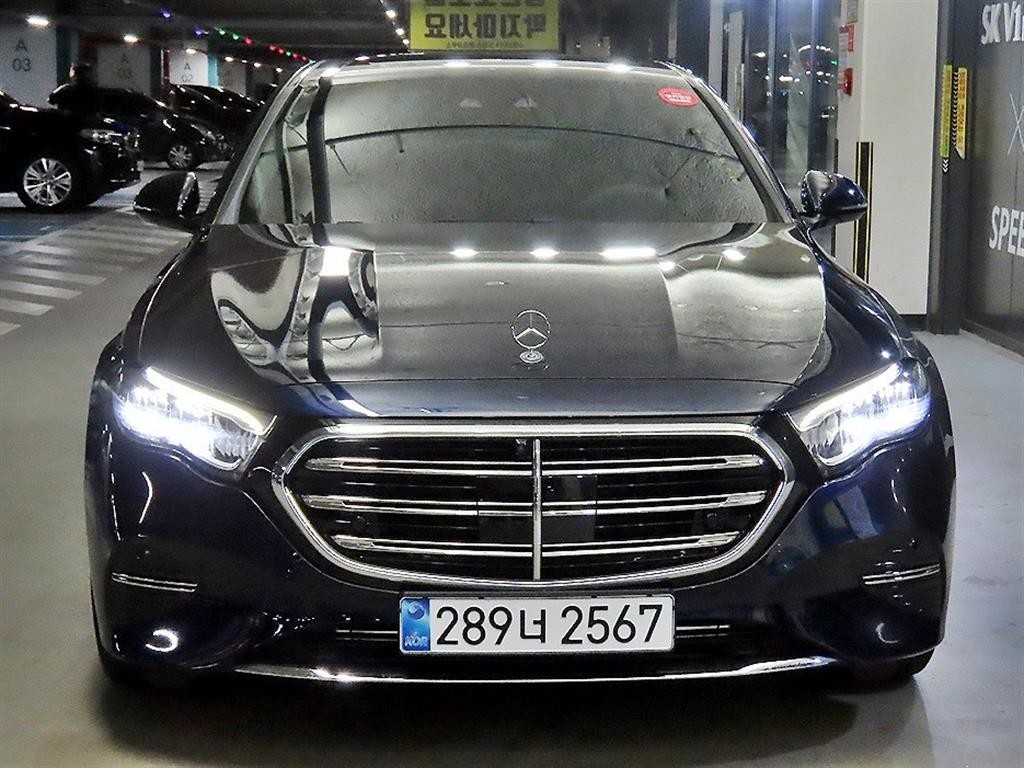 벤츠 E 클래스 E-클래스 W214 E220d 4MATIC 이미지 2