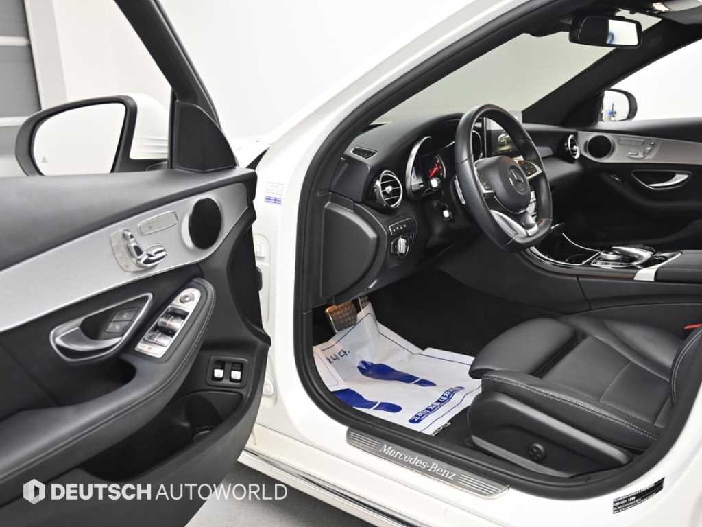 벤츠 C 클래스 C클래스 W205 C350e 이미지 11