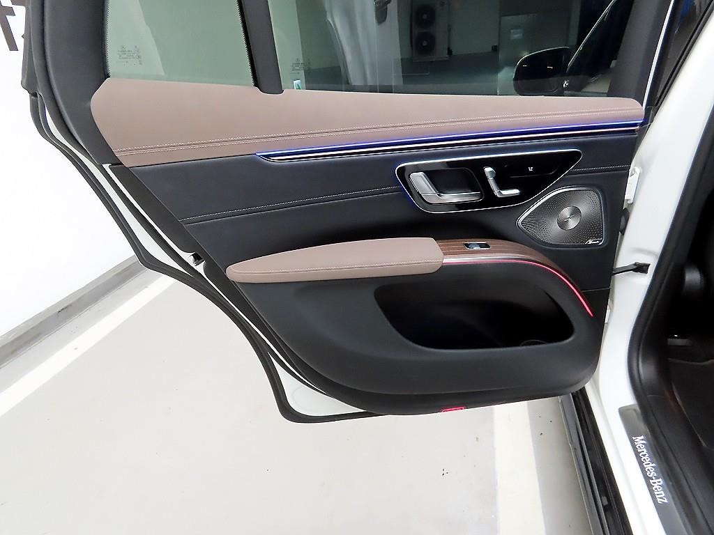 벤츠 EQS EQS SUV X296 EQS 580 4MATIC 이미지 11