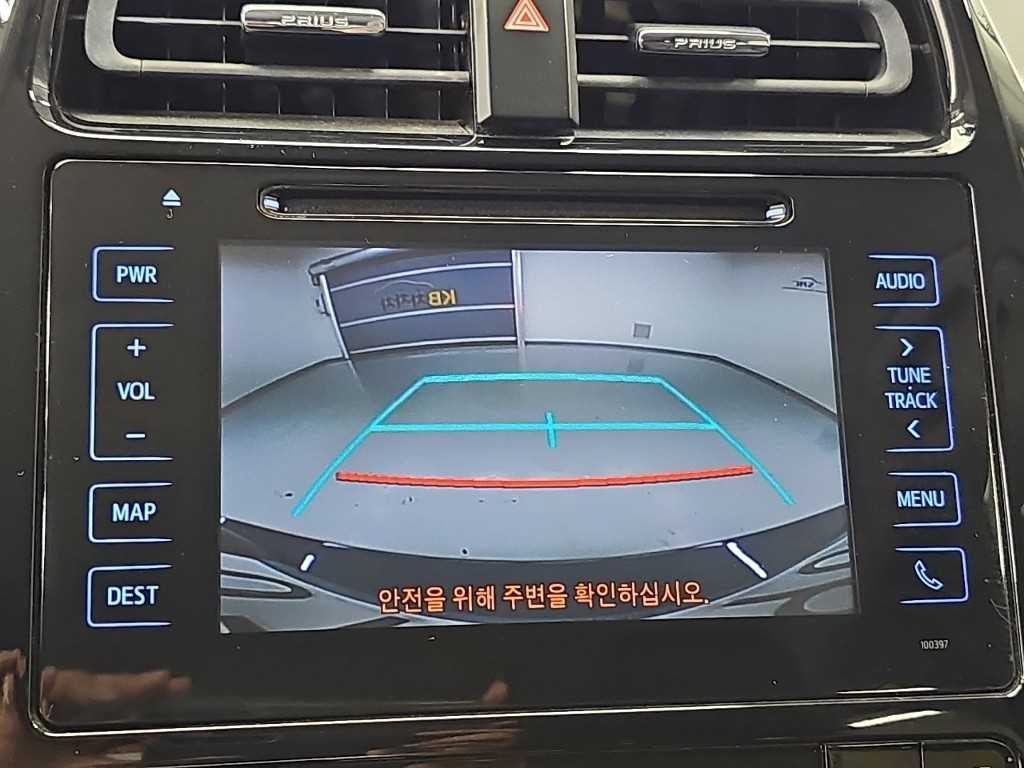 토요타 프리우스 프리우스 4세대 1.8 E 이미지 14