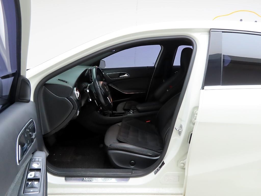 벤츠 A 클래스 A클래스 W176 A180 CDI 스타일 이미지 14