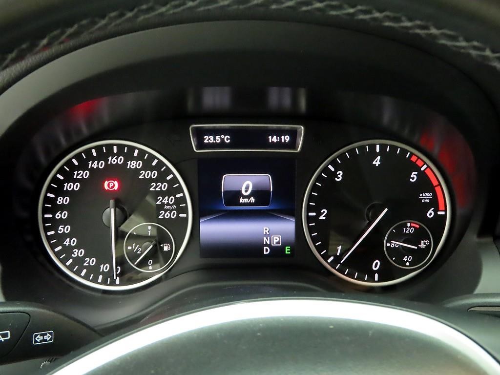 벤츠 A 클래스 A클래스 W176 A180 CDI 스타일 이미지 6
